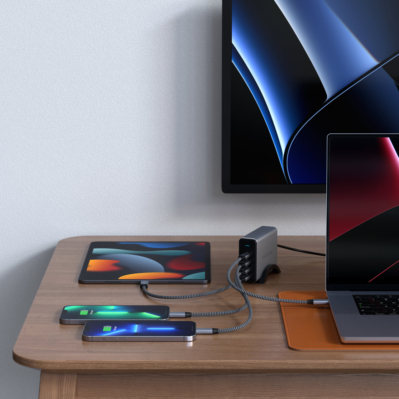 Cargador GaN 4 puertos USB-C de 165W - Satechi