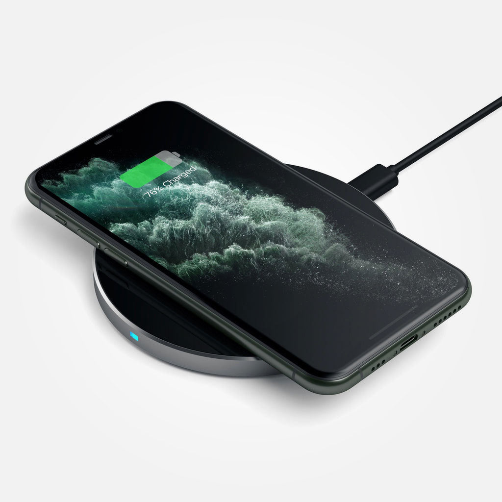 Aluminum Wireless Charger Satechi